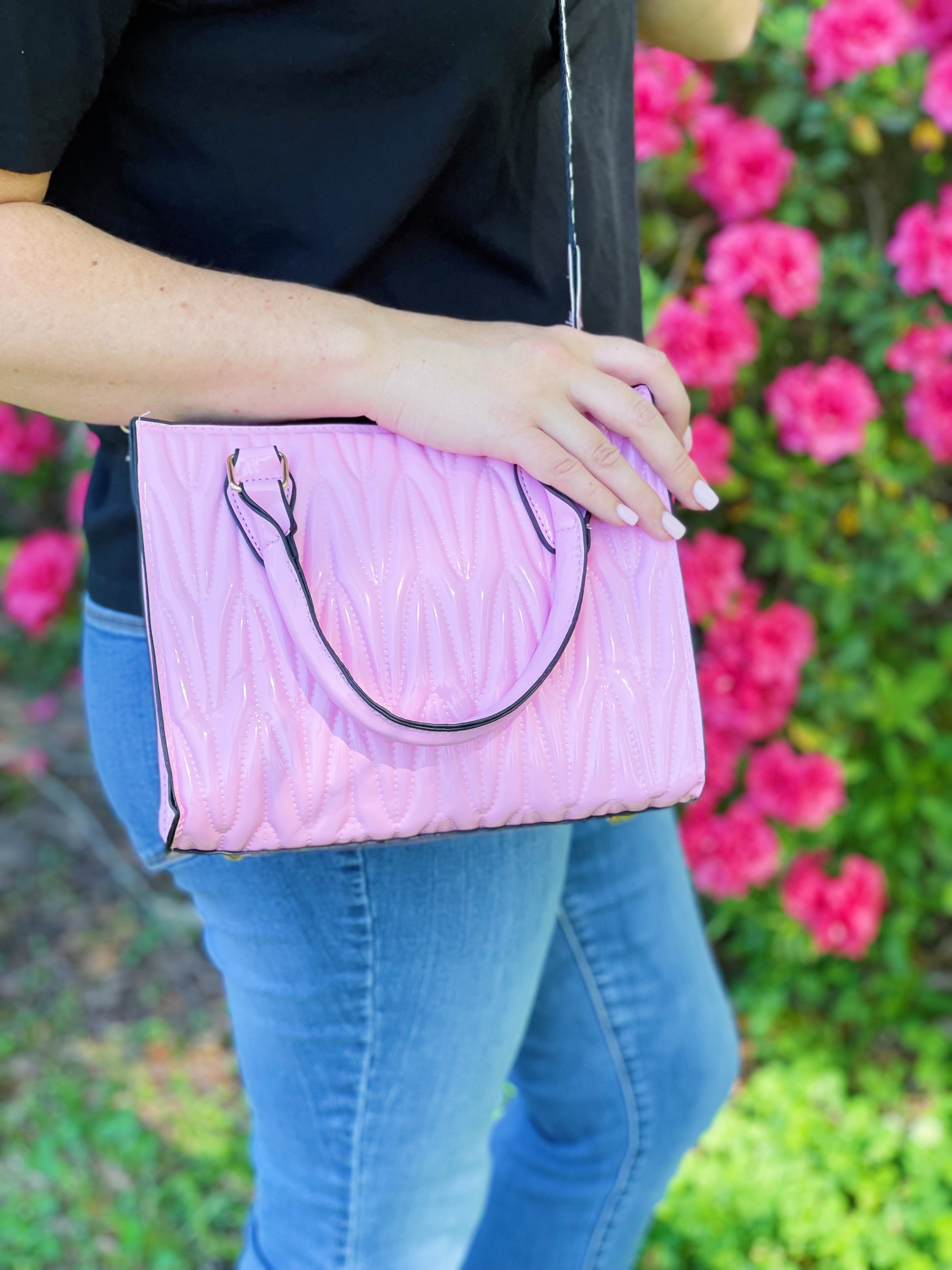 Shiny Shoulder Bag in Pink