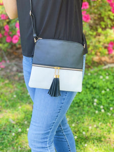 Emily Crossbody- Black & White