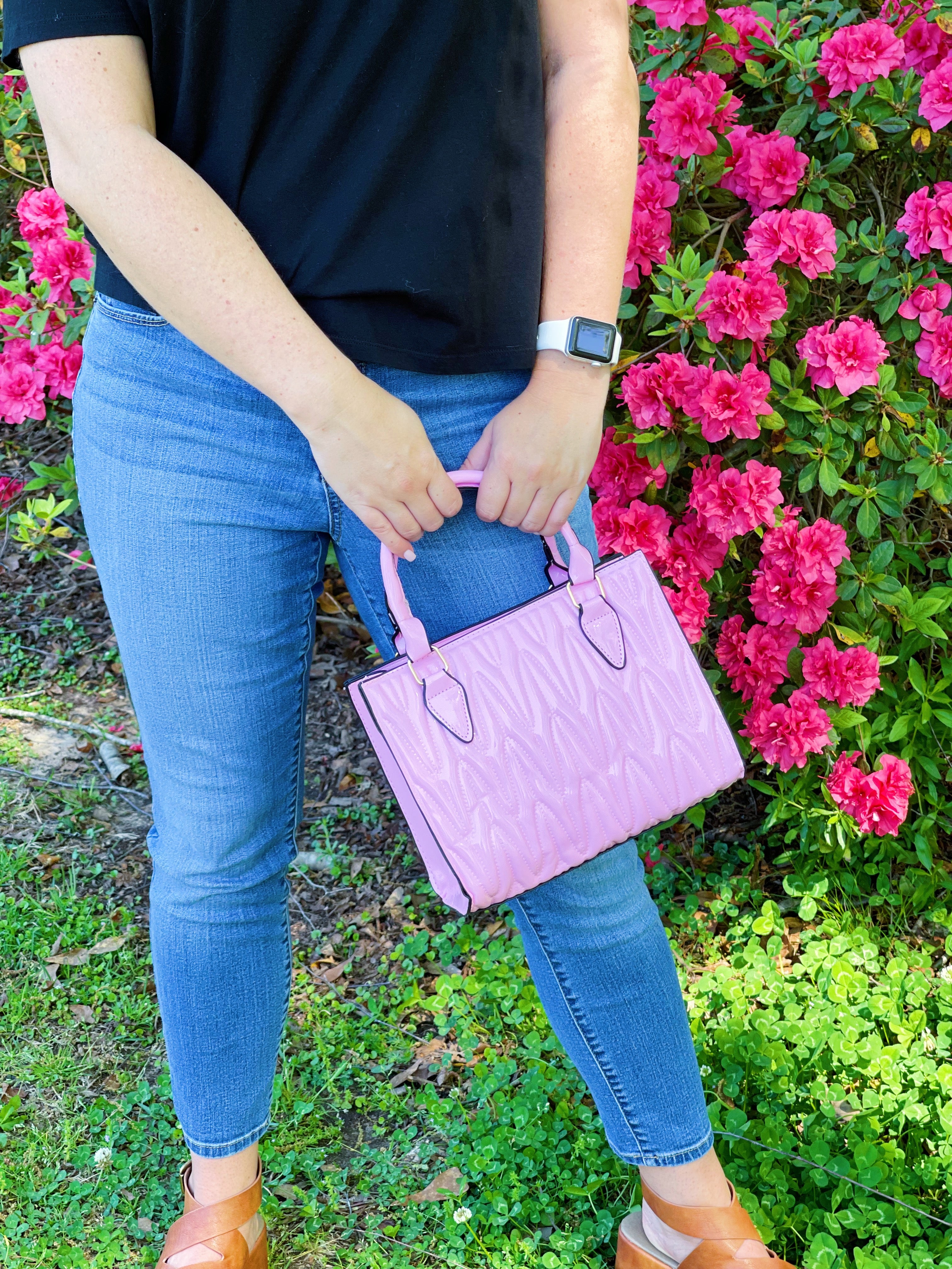 Shiny Shoulder Bag in Pink