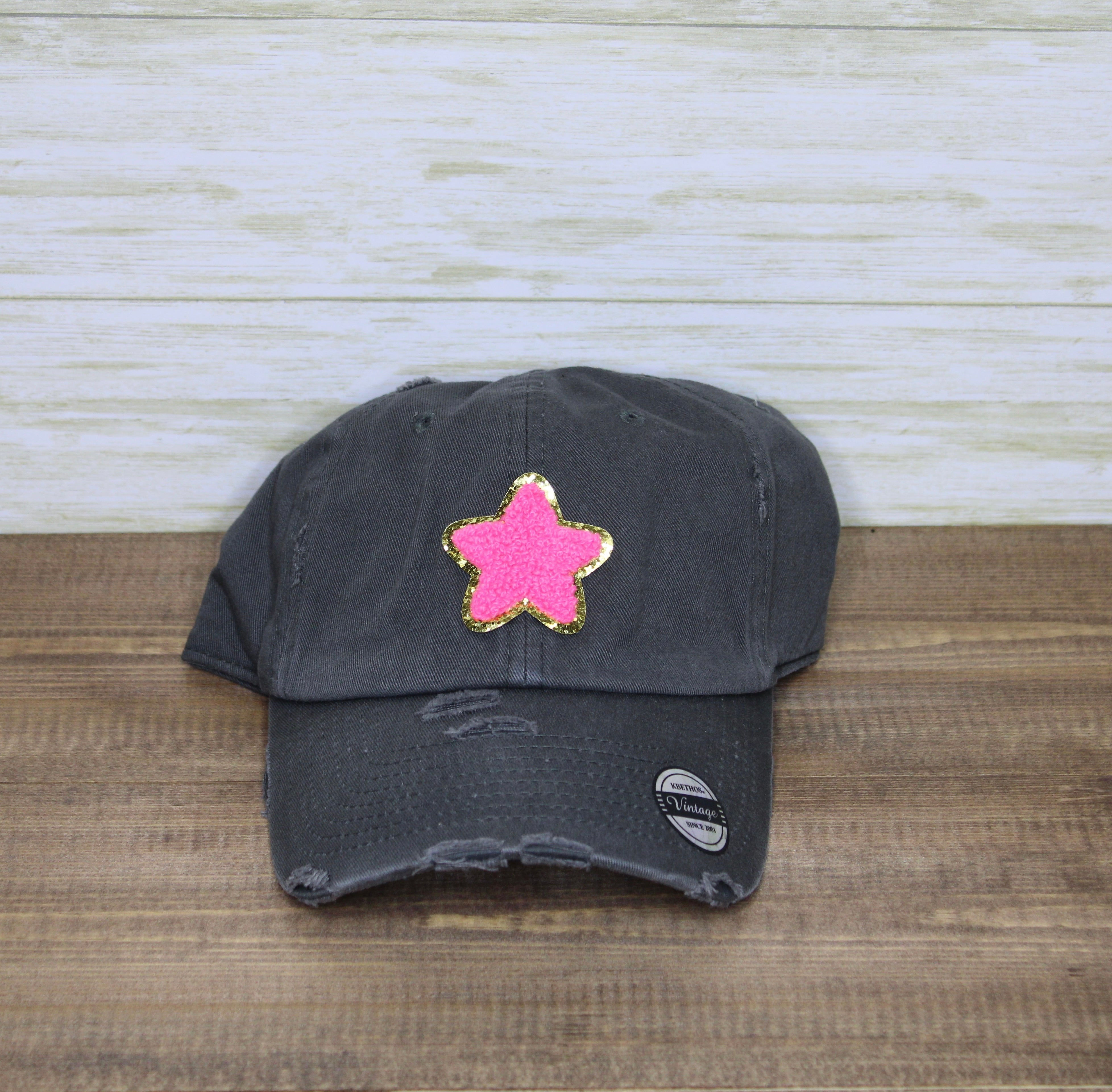 Star fuzzy patch hat